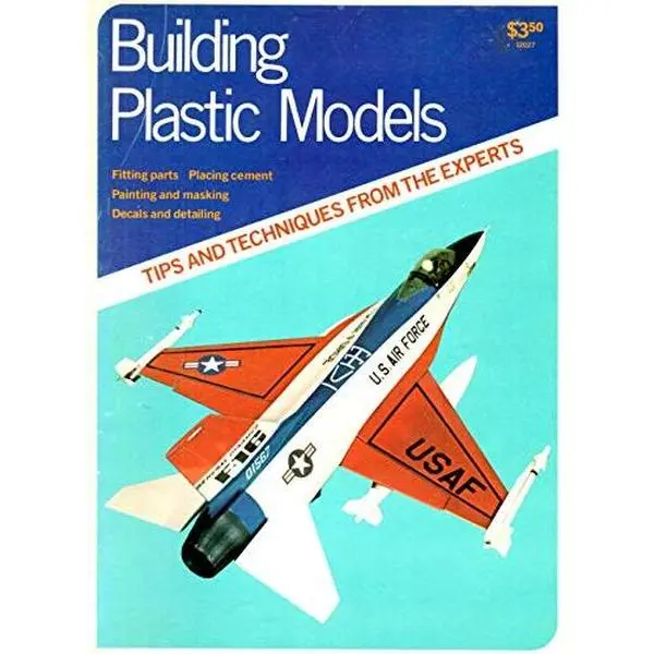 USED Book - Building Plastic Models by Robert H. Schleicher (Paperback) - english