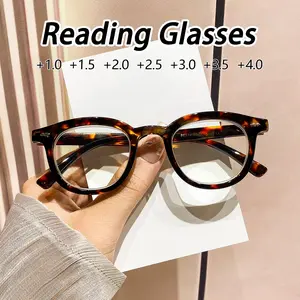 Unisex Oval Tortoiseshell Reading Glasses, Lightweight and Compact, Casual Vintage Style, Fashionable Old Age Eyewear