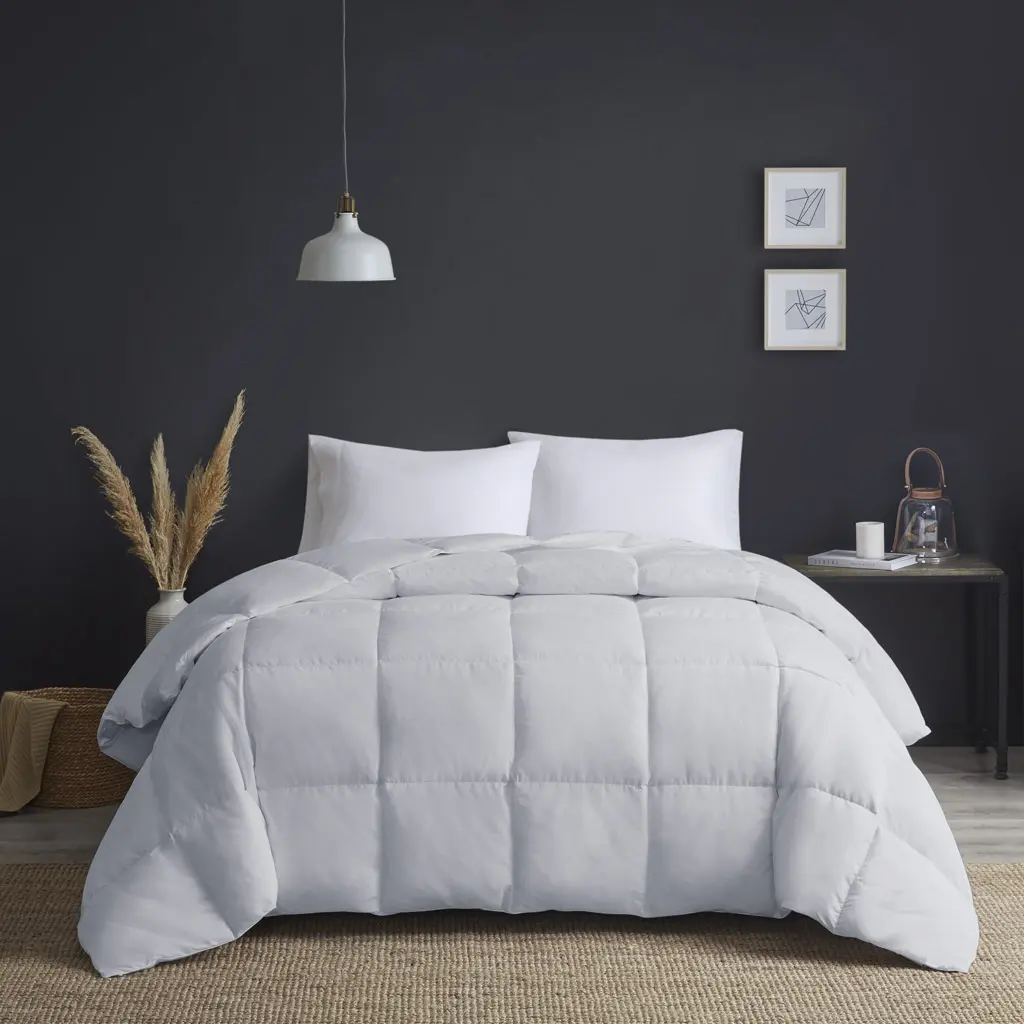 True North by Sleep Philosophy TN10-0538 108 x 96 x 1.5 in. Heavy Warmth Goose Feather & Down Oversize Comforter, Light Grey - King & California King Size