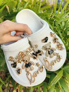 Cute Bear & Star Design Shoe Charm, Fashionable Shoes Decorations for Clogs, Shoes DIY Accessories for Women & Girls, Footwear, Shoe Embellishments, Shoe Ornaments, Shoe Charms Set