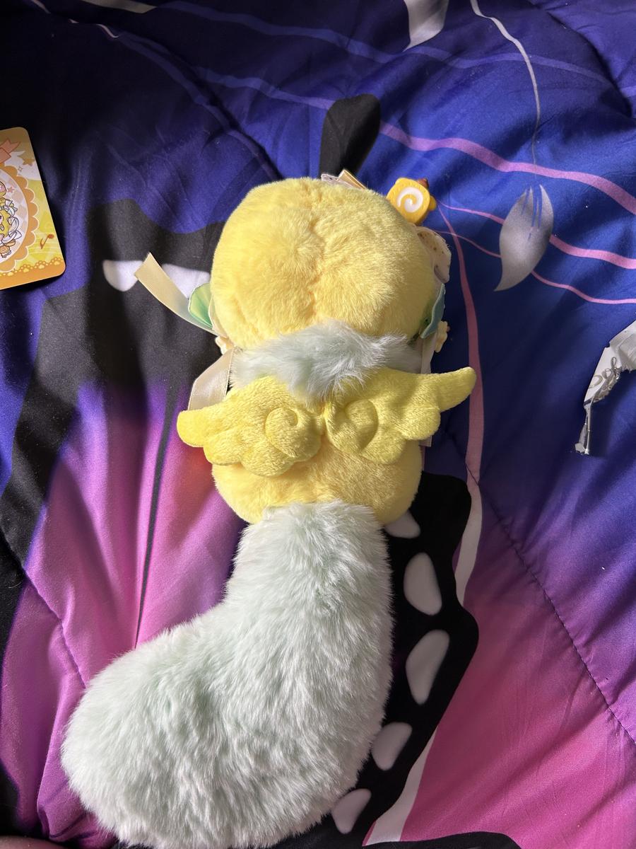 Item: 1 box - random 