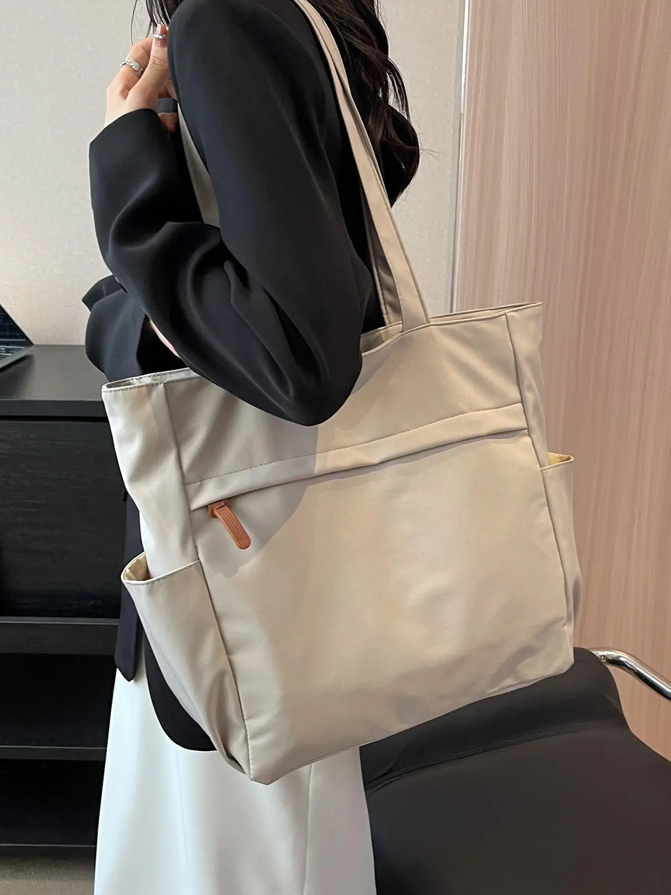 Women's Casual Large Capacity Tote Bag, Minimalist Solid Color Zipper Tote Bag for Daily Ues and Commuting, Casual Preppy Style Shoulder Bag for Coll