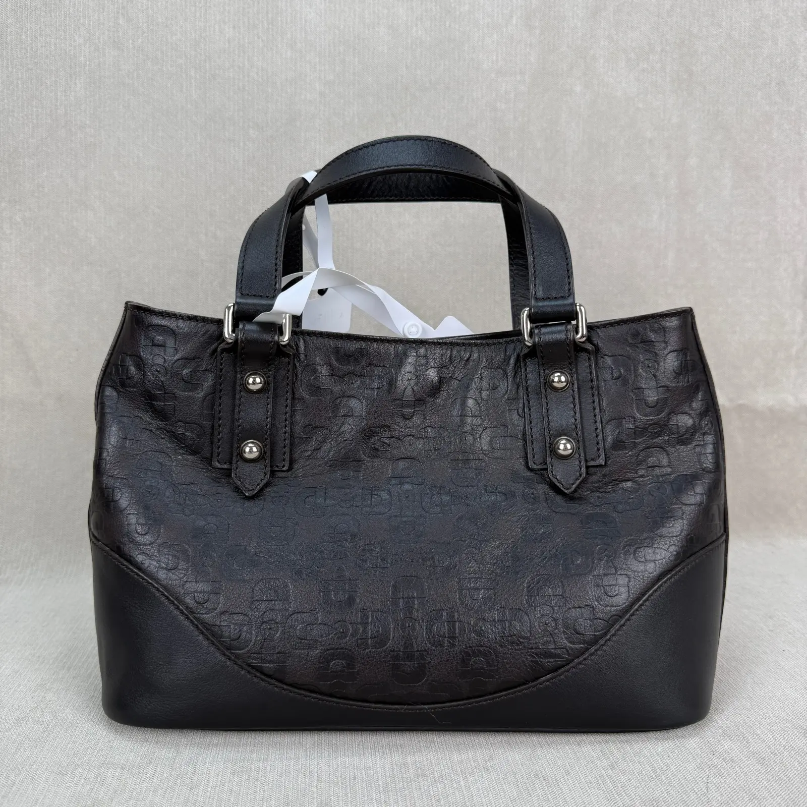 Pre-owned GUCCI Monogram Tote – Black with Charm