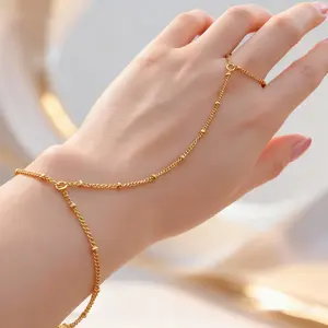 Gold Stainless Steel Hand Chain Bracelet for Women, Minimalist Finger Loop Bracelet, Simple Chic Hand Jewelry, Fashion Accessories for Daily Wear