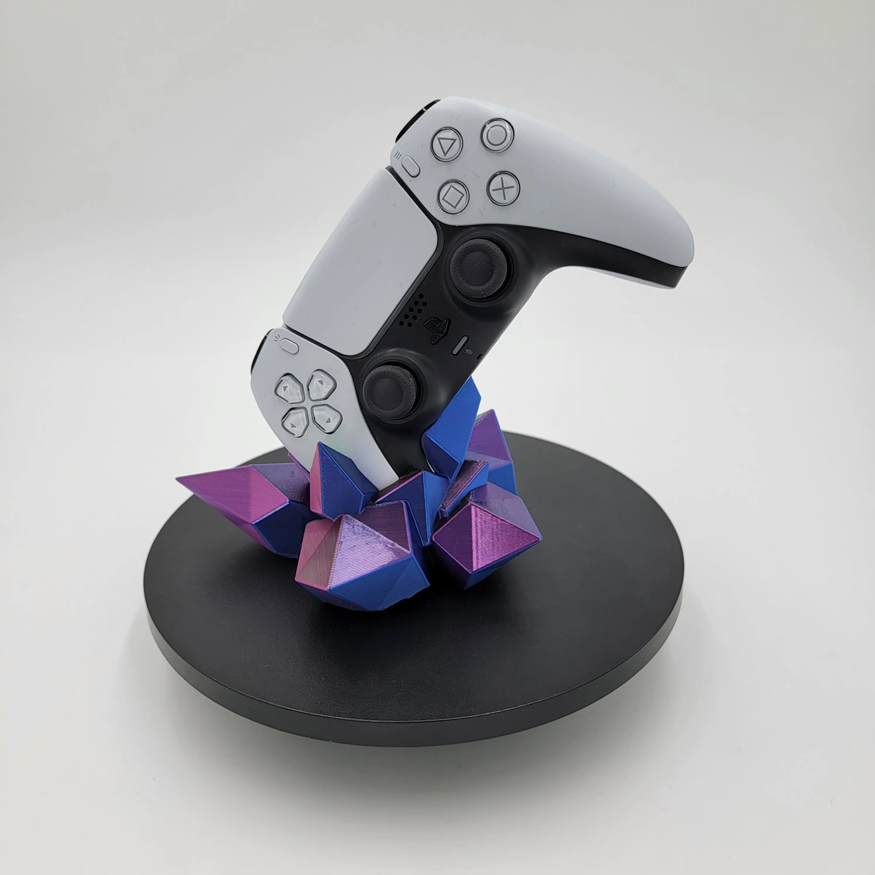 Crystal 3D-Printed Controller Mount Crystal 3D-Printed Controller Mount