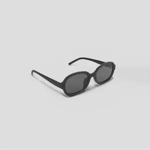 UNDERWATER Matte Black Oval Sunglasses