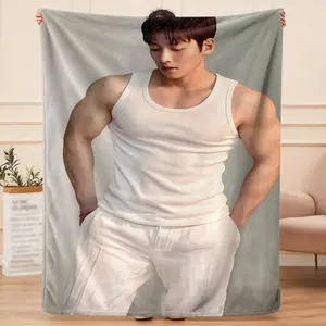 Ji Chang-wook theme flannel blanket, a delicate all-season single product, can be laid and covered for practical convenience, enhancing home comfort, and is the most suitable gift for Thanksgiving.