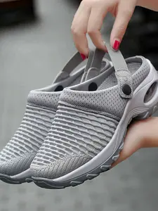 Summer Women's Cushioned Wedge Slippers, Fashionable Hole Design, Breathable Cool Shoes, Thick Sole Mommy Net Shoes
