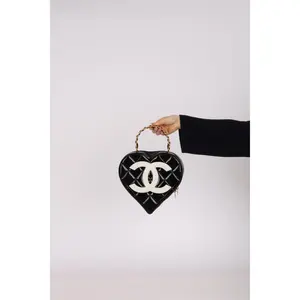 Pre-owned CHANEL Designer Handbag/Wallet See Notes Handbags & Wallets Ultra Rare 1995 Black Patent Heart Top Handle Bag