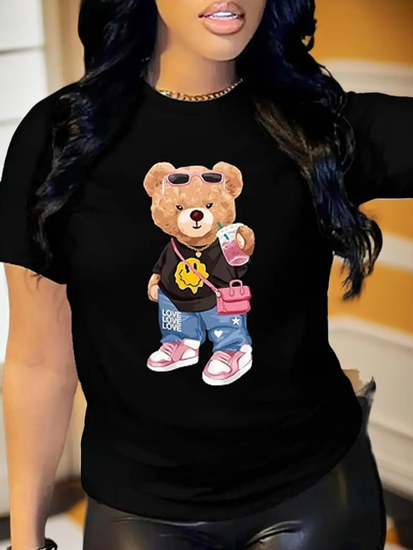 Women's Cartoon Bear Print Round Neck Tee, Fashion Casual Crew Neck T-shirt for Daily Holiday Vacation Outdoor Wear, Graphic Tees, Summer Outfits 2024