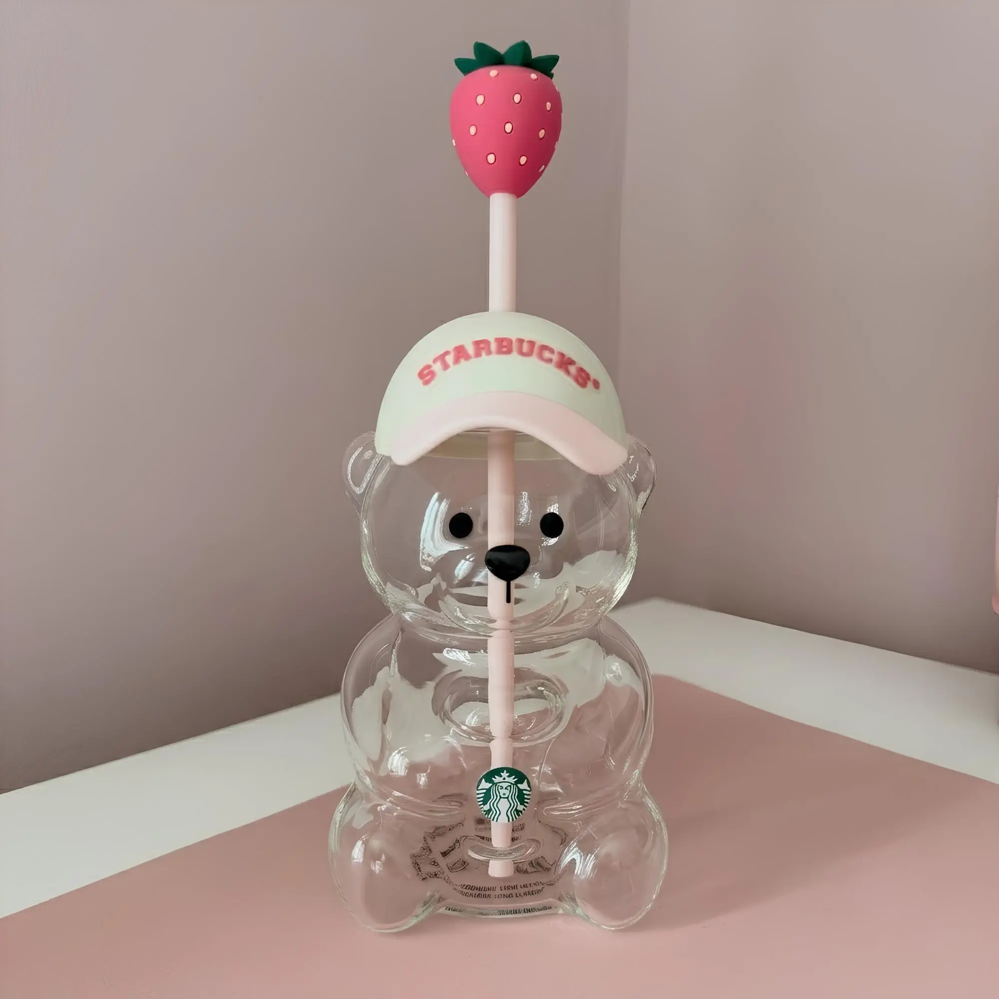 SummerWins Strawberry Bear Shaped Glass Cups, Romantic Pink & Green Teddy Bear Glass Mug with Airtight Cap, Creative Cocktail & Soda Glassware, Decorative Drinking Jar for Valentines Party Decor