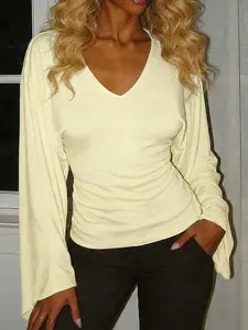 V Neck Loose Long Sleeve T-Shirt for Women, Elegant Y2K Party Style with Flared Sleeves, Summer Fashion Top for All Seasons