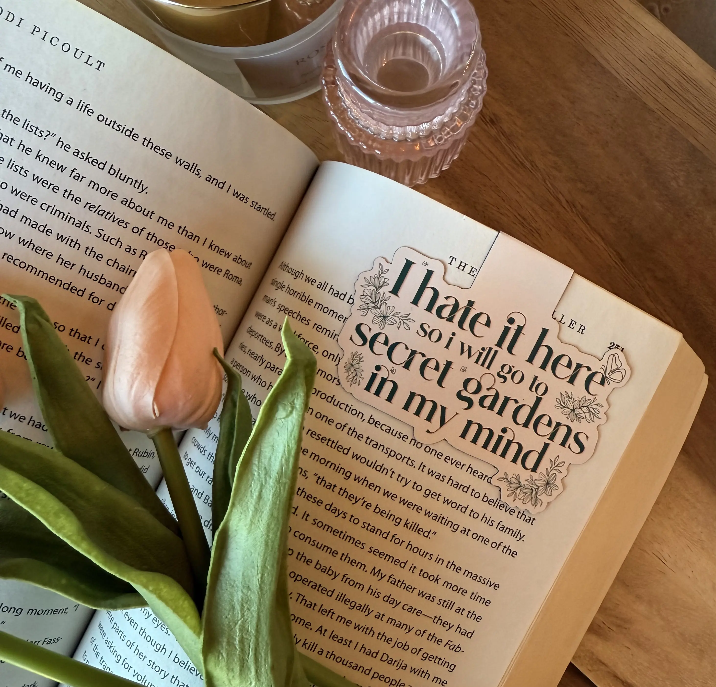 Magnetic Bookmark, Romance Bookish Gifts