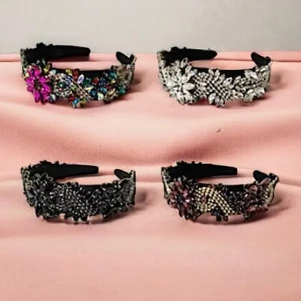 Zara Black ???? Rhinestone Hair Tie- NWT Zara Hair Accessories for Women on Sale up to 90% Off: Poshmark main image 2