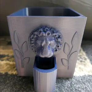 Self Watering Planter