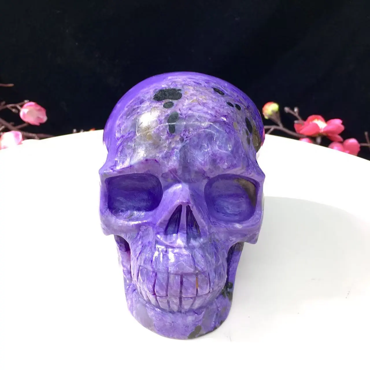 Large Handmade Hand-Carved Natural Charoite Stone Gothic Skull Sculpture - Unisex Natural Crystal Collectible, Spiritual Room Decor Jewelry Accessory Derivative, Collectibles, Ornaments, Natural Stone