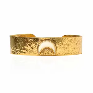 The PURNAMA Bangle