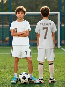 Kids Football Set, Sports Clothing Set, 7 Number Jersey, Youth Soccer, Captures Young Athlete Moments, Perfect for Sports Enthusiasts, Soccer Jerseys
