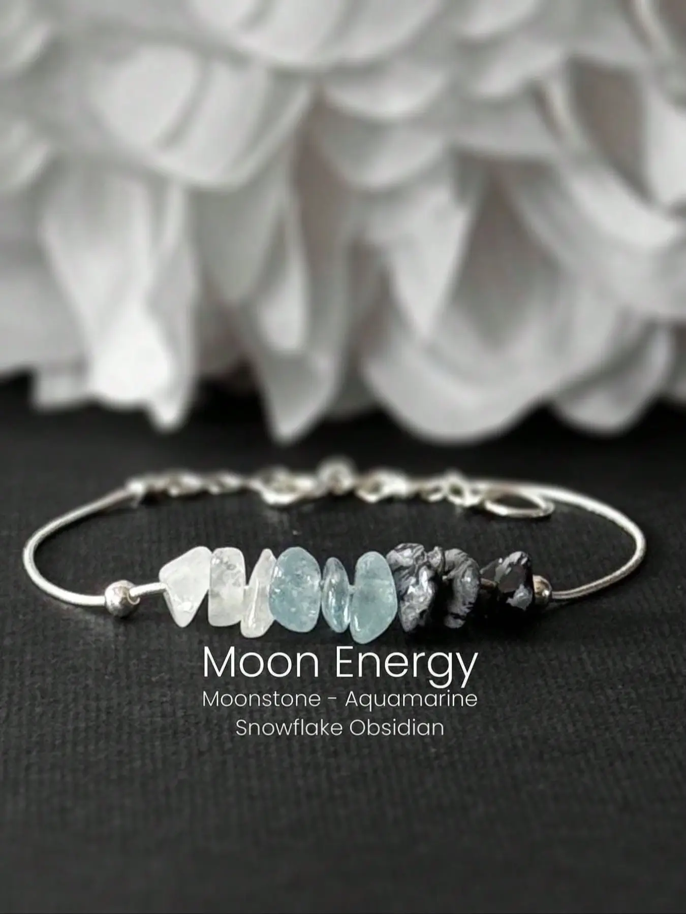 1 pc Moon Energy Bracelet, Healing Crystal Jewelry, Raw Crystal Moonstone Crystals For Intuitive Healing Manifestations Gift For Women, Friends, Family, Couples, Ins Style Design, Suitable For Daily Wear, Birthday And Holiday, Bracelets