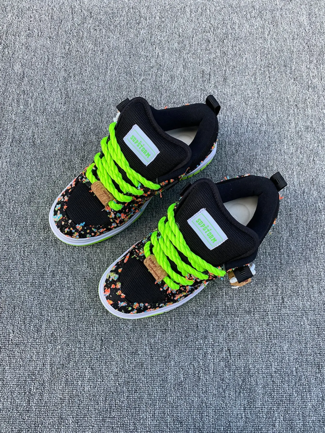 Men's Casual Canvas Shoes, Anti-Slip Rubber Embroidered Low Top Sneakers, Medium Width Kitten Heel, All Season Fashion Footwear, Sports Shoes, Canvas Trainer Sneakers, Trendy Trainers