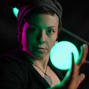 flowtoys coral poi :: amazing LED glow poi for contact poi, poi spinning, & juggling w/ lifetime warranty