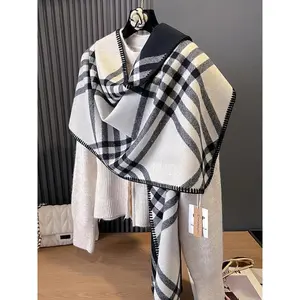 Women's Plaid Pattern Double Sided Pashmina Shawl, Casual Soft Warm Long Scarf for Fall & Winter, Fashion Accessories for Daily Wear
