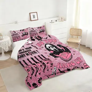 Y2K Sweet and Cool Horror-Themed Comforter Set, Decorative Bedding Set, Pink Rhinestone and Ghost Face Killer Print Bedding Set, Soft and Cozy Quilted Bedspread, Decorative Bedsheet Sets, 2/3Pcs Include 1 or 2 Pillowcases (Pillow Inserts Not Included)