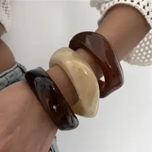 FASHION - KMVEXO Vintage Punk Brown Coffee Thick Resin Acrylic Bangles Geometric Irregular Wide Cuff Bangle Bracelet For Women Men Jewelry
