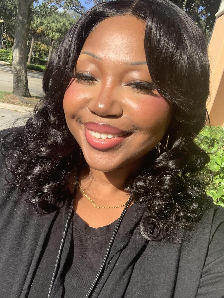 Item: 5x5 Pre Cut Lace, 20 inch