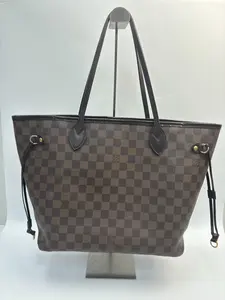 Pre-owned LOUIS VUITTON canvas Shoulder Bags neverfull mm red