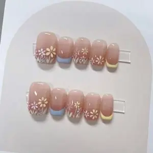 Pastel Daisy Press On Nails – Short Nude Ombre Flower Nails with Blue & Yellow Tips, Spring Nail Set, handmade 3D design, custom nails