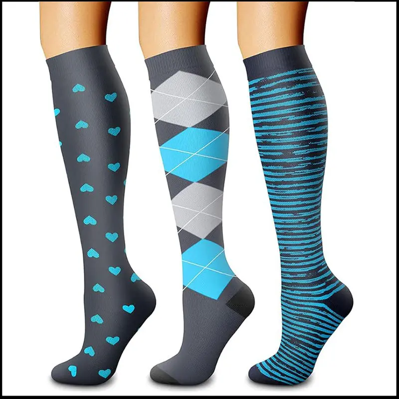 3 pairs  31  Blue Heart/Blue Grid/Blue P