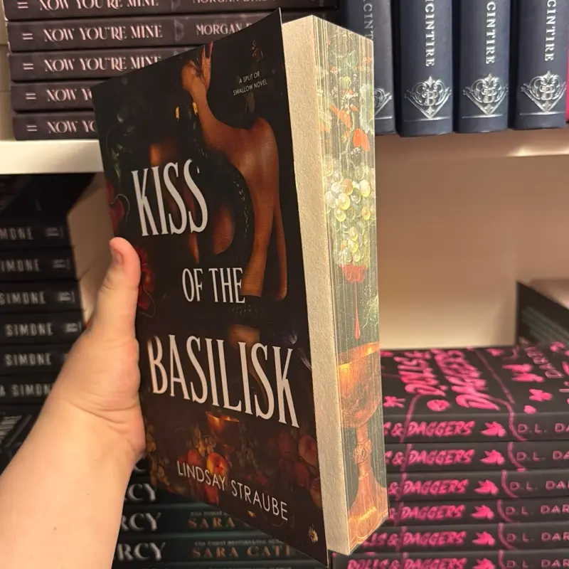Kiss of the Basilisk (sprayed edges)