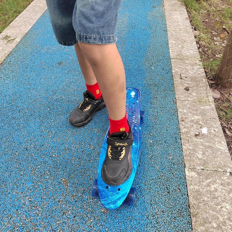 23 Inches Skateboard RIMABLE Complete Rimable's 22 inches skateboard is available in a variety of colors and designs.