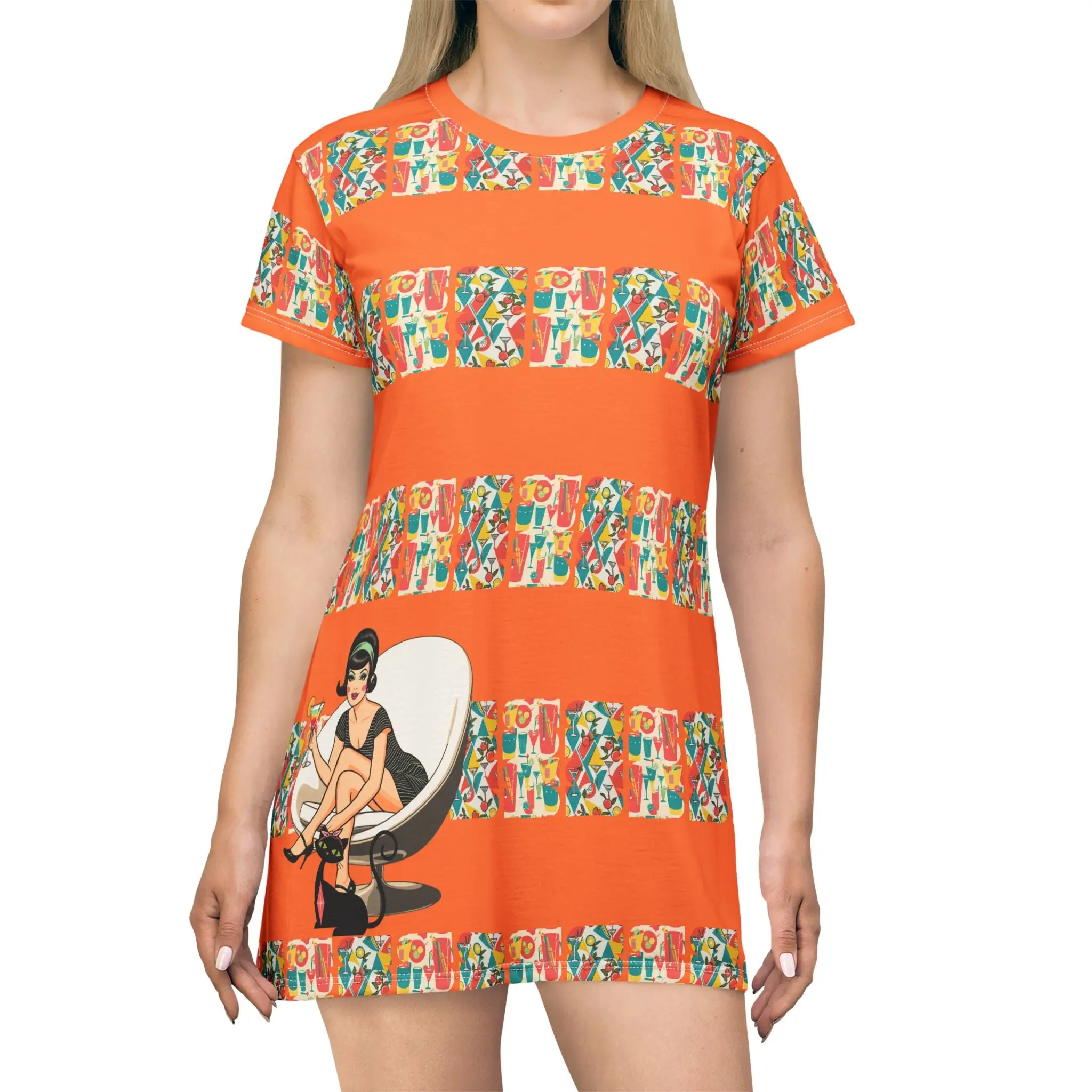 Atomic 60s Mod Gal, Cocktail Hour Retro Vibes T-Shirt Dress With Colorful Print
