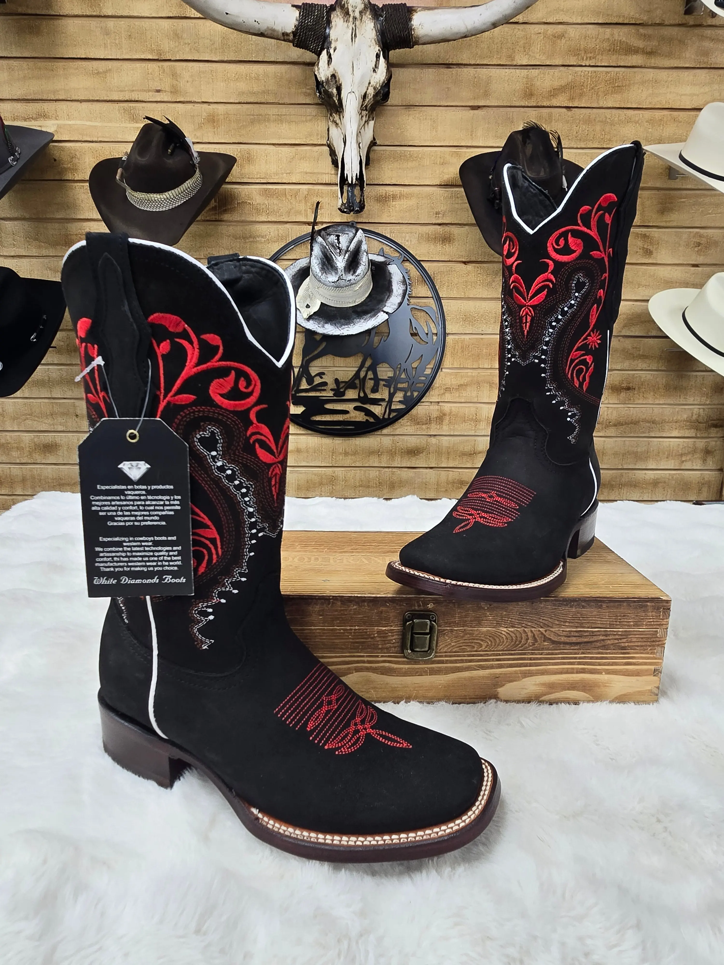 Norma Womens Embroidered Nobuck Leather Boots - Red/Black