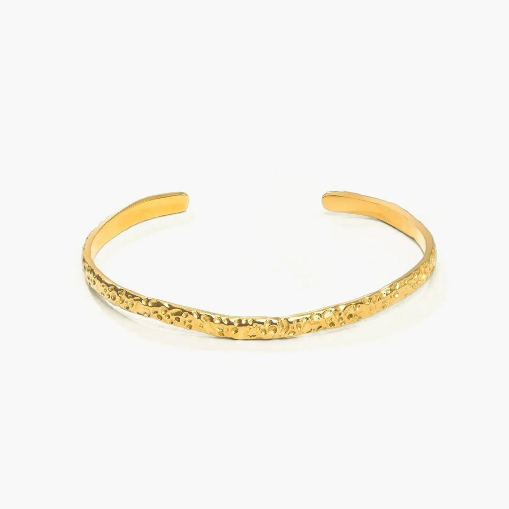en route 18K Gold Plated Gold Textured Bangle, Minimalist Hammered-inspired Jewelry for Daily Elegance, Versatile Piece Essential Designed for Stacked Styling & Modern Outfits