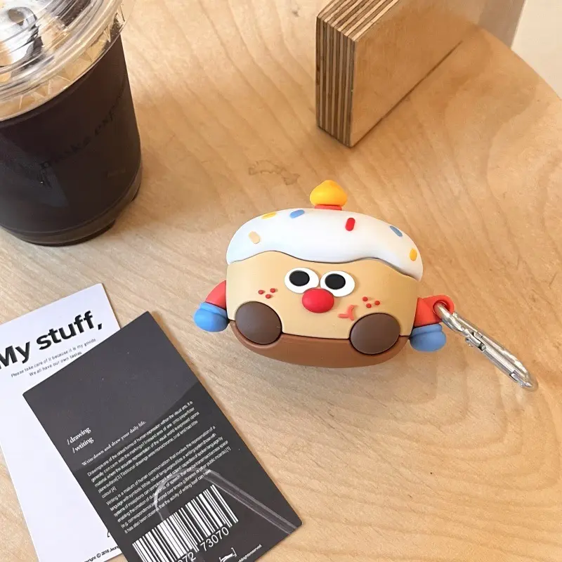 1 cake figurine headphone case, cute wireless Bluetooth headphone case, drop resistant, durable and stylish accessory, suitable for Samsung Galaxy buds 3, 4/3, 4 Pro/3 FE, Headset