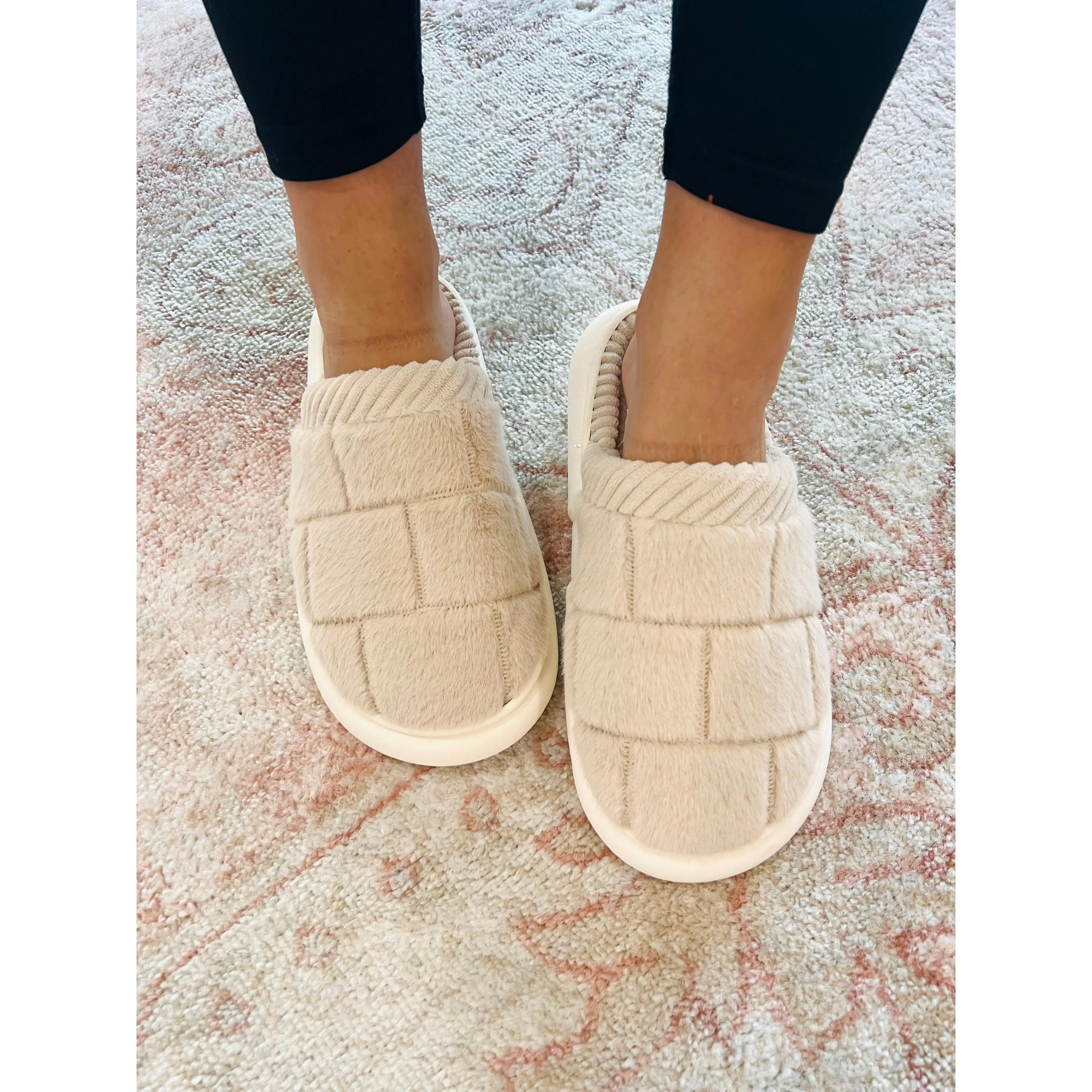 Criss Cross Faux Fur Slippers