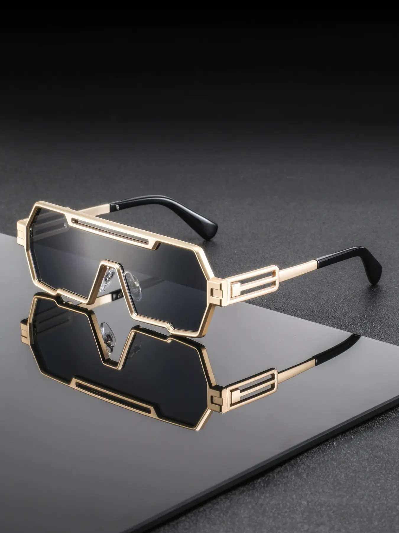 Men's Metal Asymmetrical Patchwork Lens Flat Top Cyberpunk Square Frame Fashion Glasses, Y2K Future Style, Unique Eyewear, Stylish Trendy Eyewear, Stylish Square Frames, Fashion Eyeglasses, Fashionable Frames Glasses