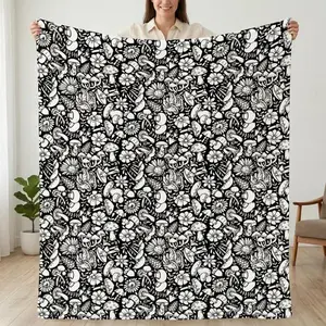 DIY Coloring Blanket with Markers, Color Your Own Blankets, Customizable Diys Colorings Blanket Kits, You Can Color Fuzzy Velvet, Creative Diys Colorings Blankets for Adults