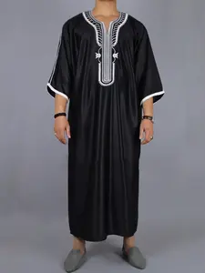 Men's Embroidered Contrast Binding Kaftan, Casual Notched Neck Batwing Sleeve Long Kaftan, Fashion Men's Islamic Clothing, National Day Clothing, Thobe