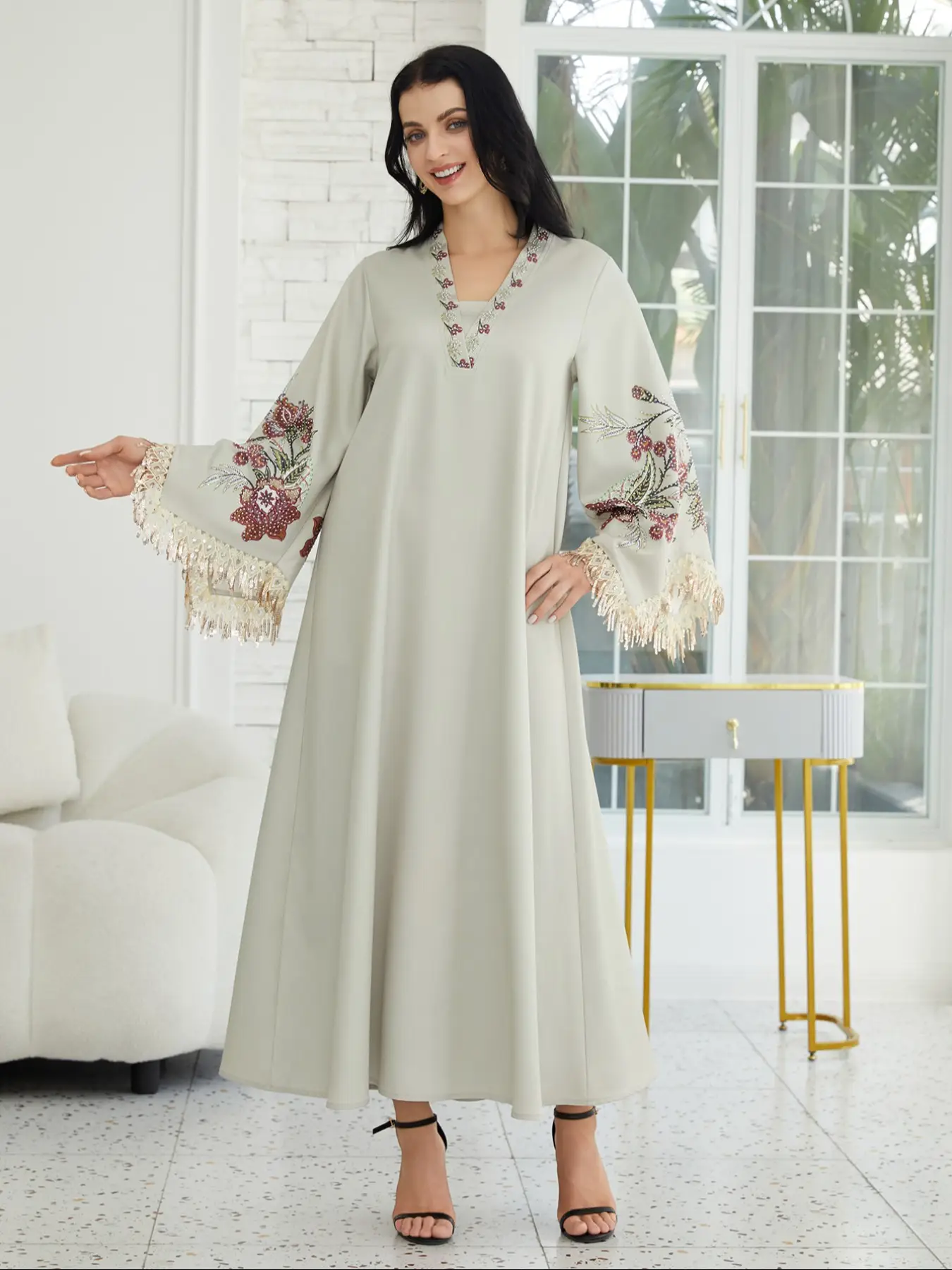 Elegant Muslim Women's Long Abaya Dress, V-Neck Printed Tassel Design, Arabic Style Modest Fashion, Perfect for Special Occasions