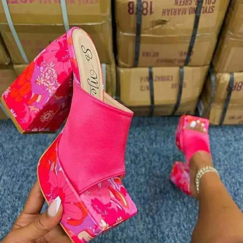 Pink wedge heels