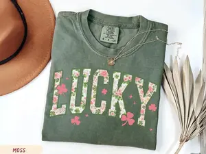 Comfort Colors Lucky Shirt, Pink Shamrock Tee, Cute Saint Patricks Day Party Tee, Happy Go Lucky Tee, Irish Retro Shenanigans Gift
