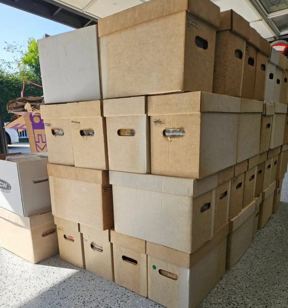 CHOOSE YOUR SERIES 10-piece Premium Comic Book Lot - Fine to Near Mint Condition