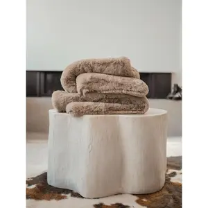 Soft Cuddle Blanket for a Cozy and Comfortable Night's Sleep Soft Cuddle Blanket for a Cozy and Comfortable Night's Sleep