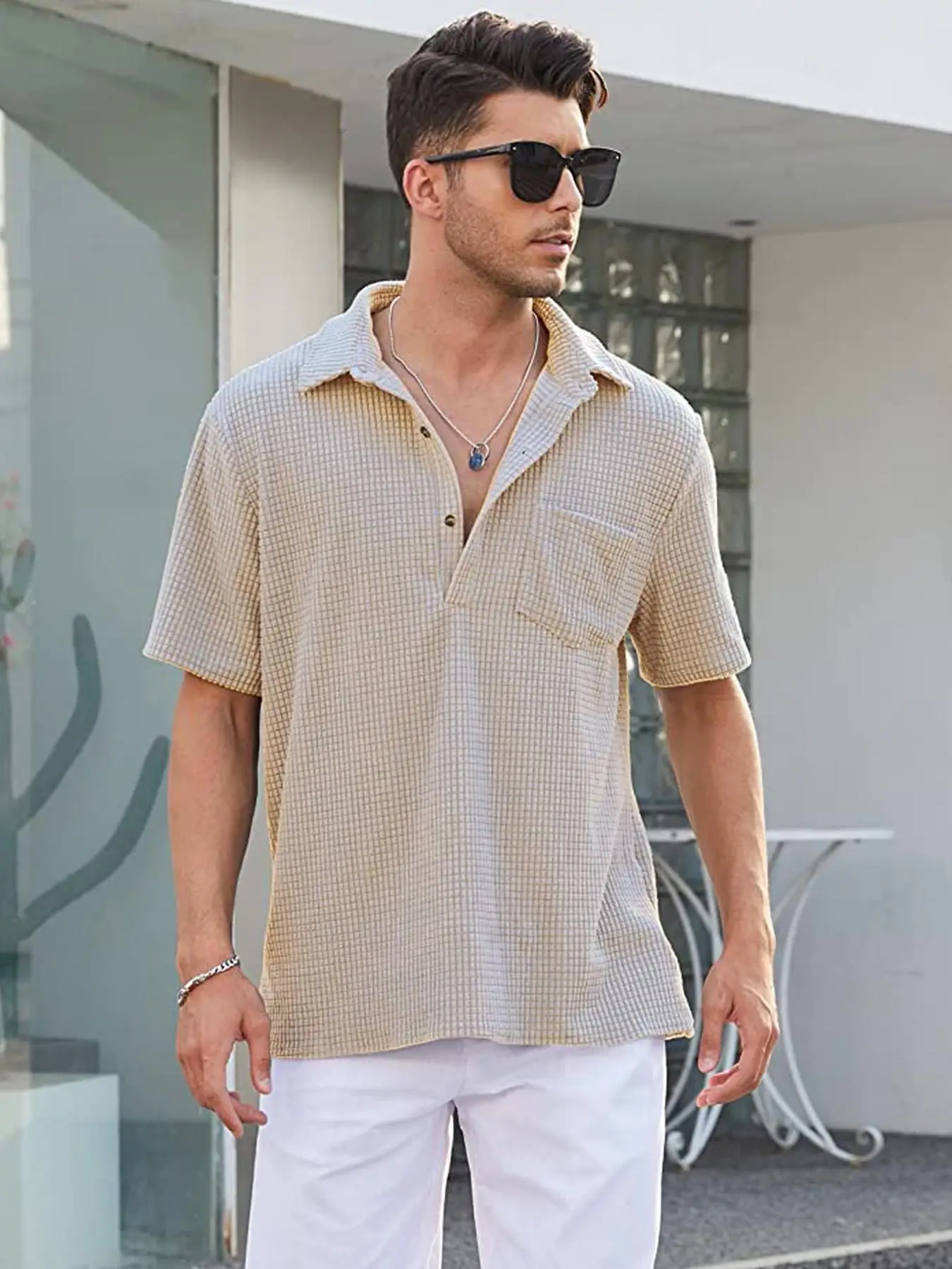 Men's Regular Fit Pocket Button Front Waffle Knit Polo Shirt, Casual Short Sleeve Top for Summer, Menswear for Daily Wear