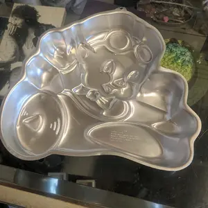 Vintage Decorative Cake Pans - Tin Material $20.00 each pan. Sizes are approximate as some are larger or smaller than others. I am happy to combine shipping cost whenever possible.