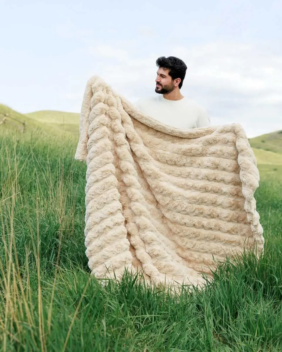 Ultra Sorbet Sand Blanket - Stylish Throw for Bedding and Linens Use, Style